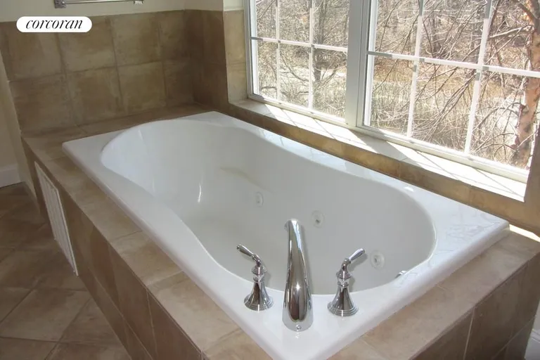 New York City Real Estate | View  | Jacuzzi tub | View 9