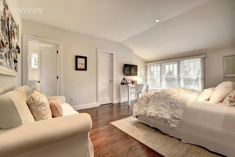 New York City Real Estate | View 11 Cedar Court | room 12 | View 13