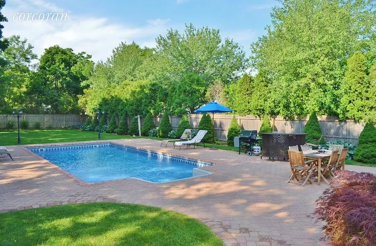 New York City Real Estate | View 75 Mill Road | New Liner in 2015 | View 16