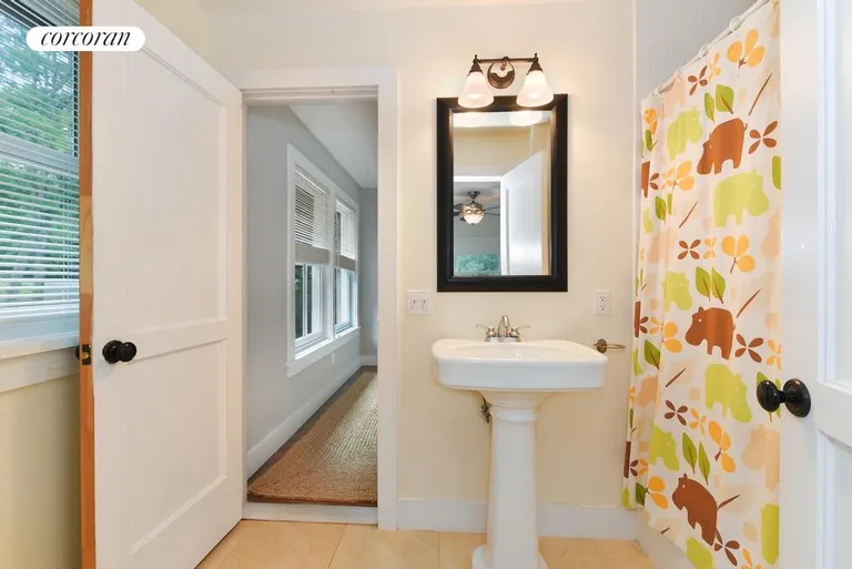 New York City Real Estate | View  | Guest bathroom | View 10