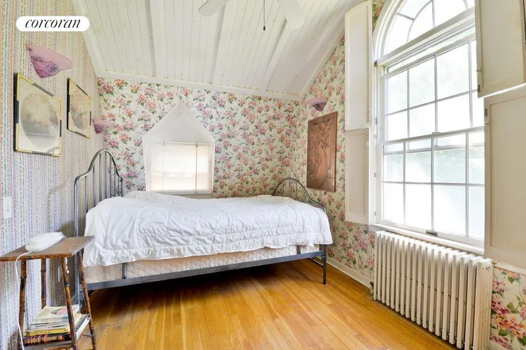 New York City Real Estate | View  | Guest Room | View 7