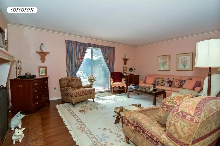 New York City Real Estate | View  | Living room | View 5