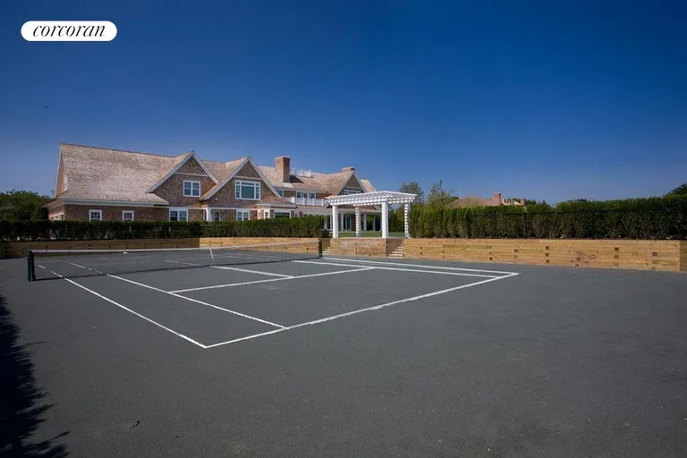 New York City Real Estate | View  | sunken har-tru tennis court | View 22