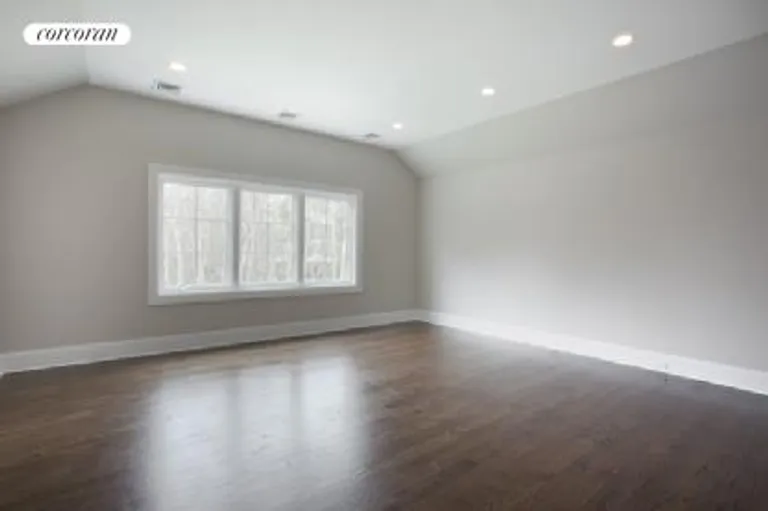 New York City Real Estate | View  | Guest Room | View 17