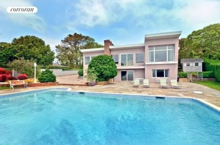 New York City Real Estate | View  | Pool and back of house | View 3