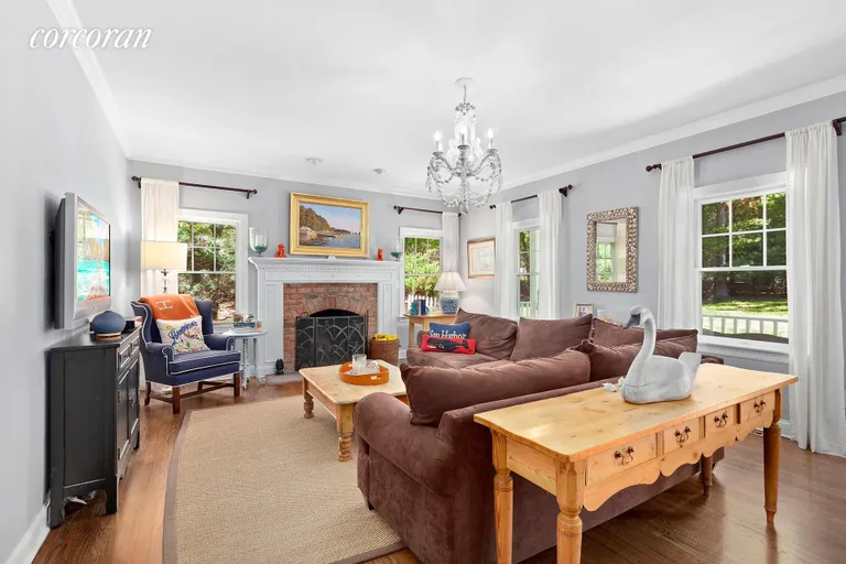 New York City Real Estate | View 113 Northside Drive | Living Room with Fireplace | View 2