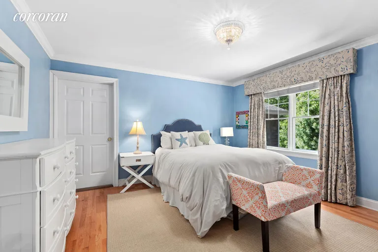 New York City Real Estate | View 113 Northside Drive | Guest Room | View 8