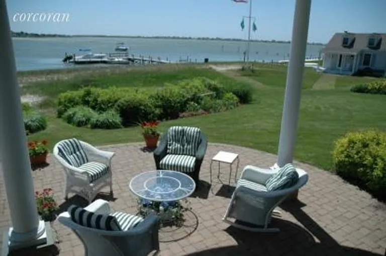 New York City Real Estate | View 1 Apaucuck Point Lane | This Is The Hamptons | View 25
