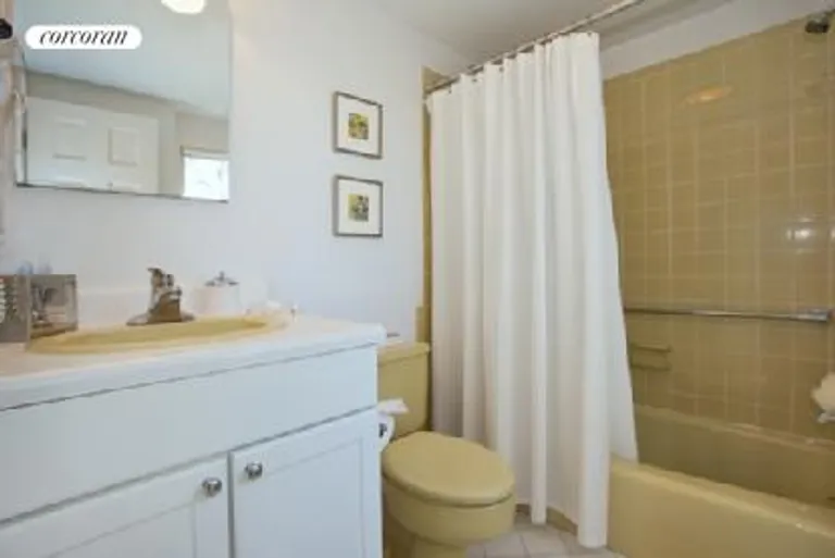 New York City Real Estate | View  | Master Bathroom | View 20