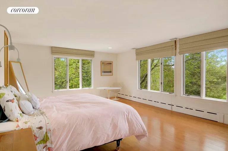New York City Real Estate | View  | Overlooking the gorgeous grounds | View 16