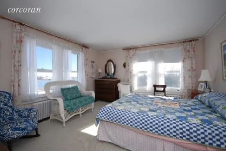 New York City Real Estate | View 32 Seafield Lane | Guest Bedroom | View 12