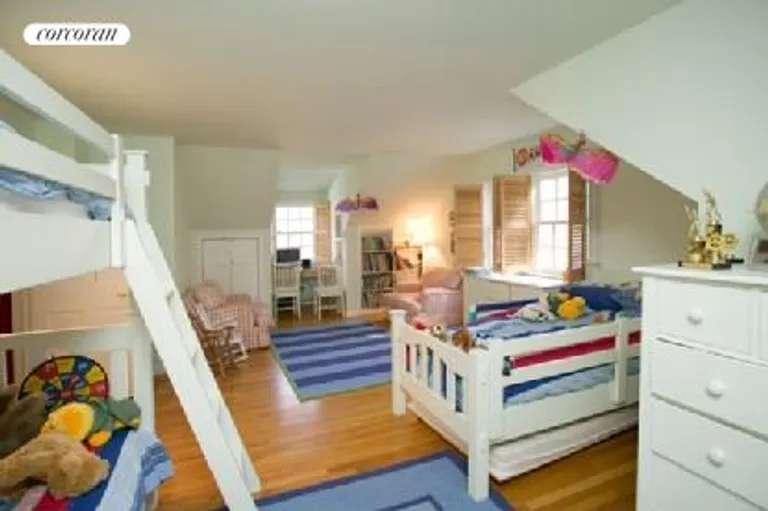 New York City Real Estate | View  | Kids bunkroom | View 9