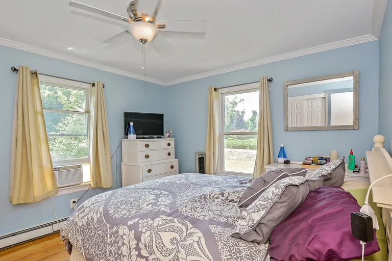 New York City Real Estate | View 2 Valley Road | Master Bedroom | View 8