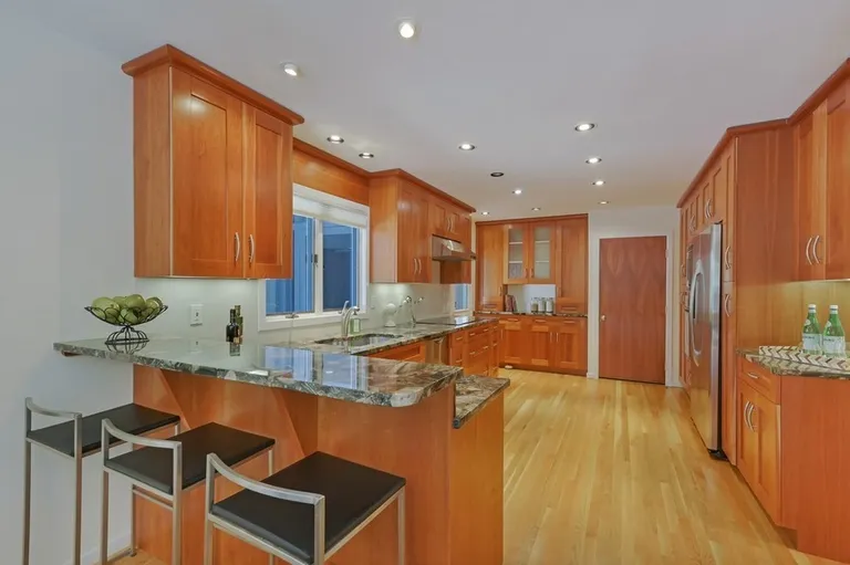 New York City Real Estate | View  | Chef's kitchen | View 6