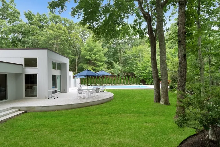 New York City Real Estate | View 27 North Hollow Drive | Oversized Backyard & Gardens | View 7