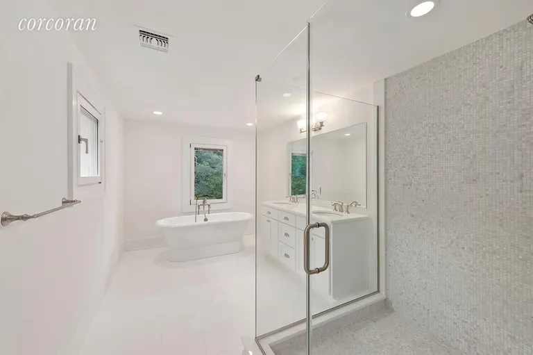 New York City Real Estate | View 10 East Drive | Master bathroom | View 6