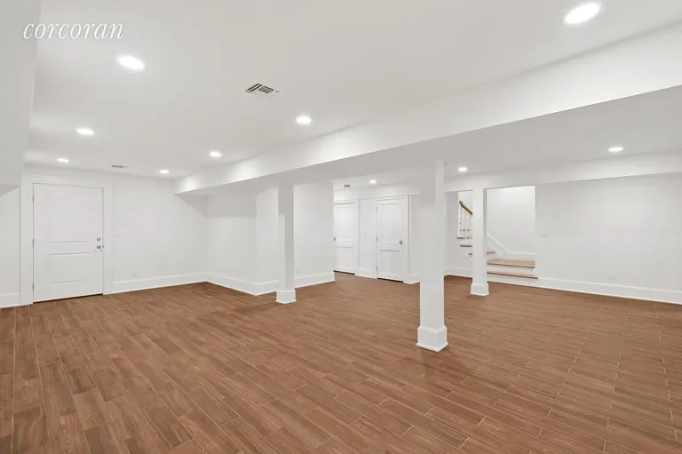 New York City Real Estate | View 10 East Drive | Recreation room | View 8