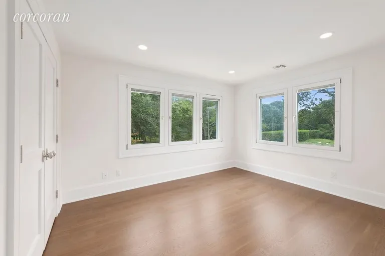 New York City Real Estate | View 10 East Drive | Bedroom | View 13
