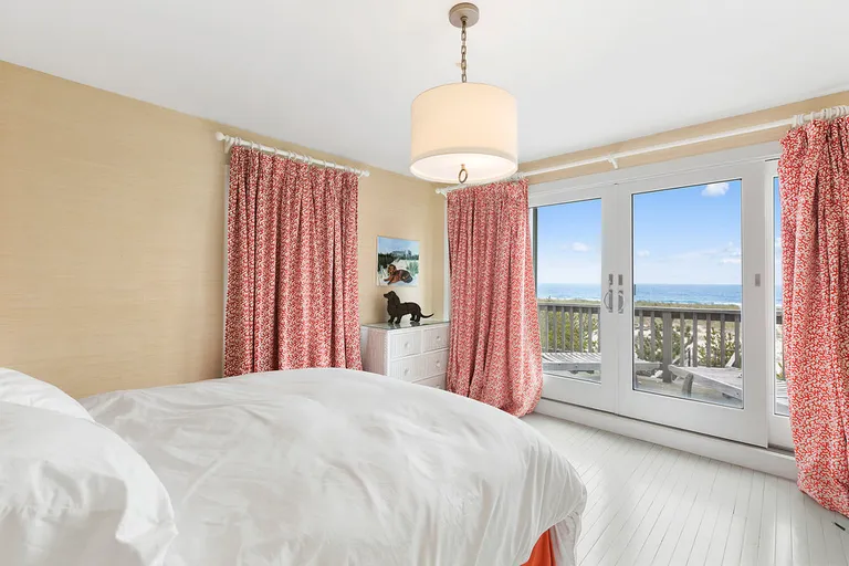 New York City Real Estate | View  | Oceanview Guest Room | View 13