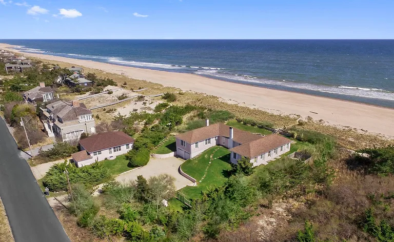 New York City Real Estate | View  | Magnificent oceanfront compound | View 21