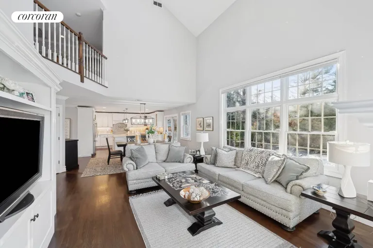 The Hamptons Real Estate | View 47 Bathing Beach Road | room 6 | View 7
