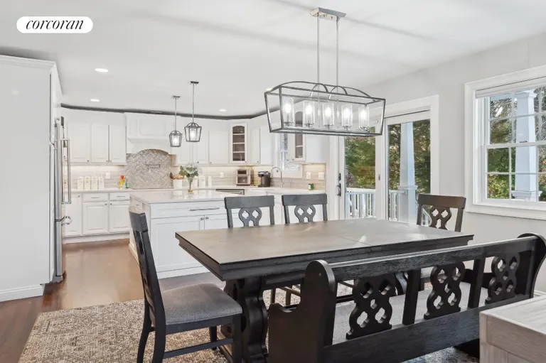 The Hamptons Real Estate | View 47 Bathing Beach Road | room 8 | View 9