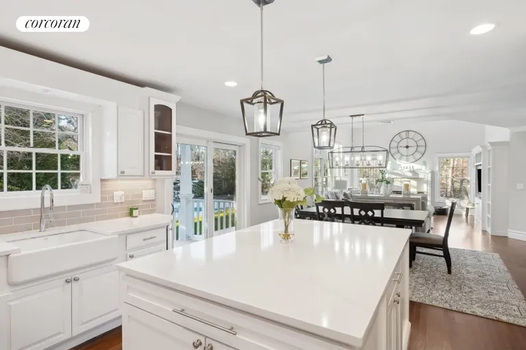 The Hamptons Real Estate | View 47 Bathing Beach Road | room 9 | View 10