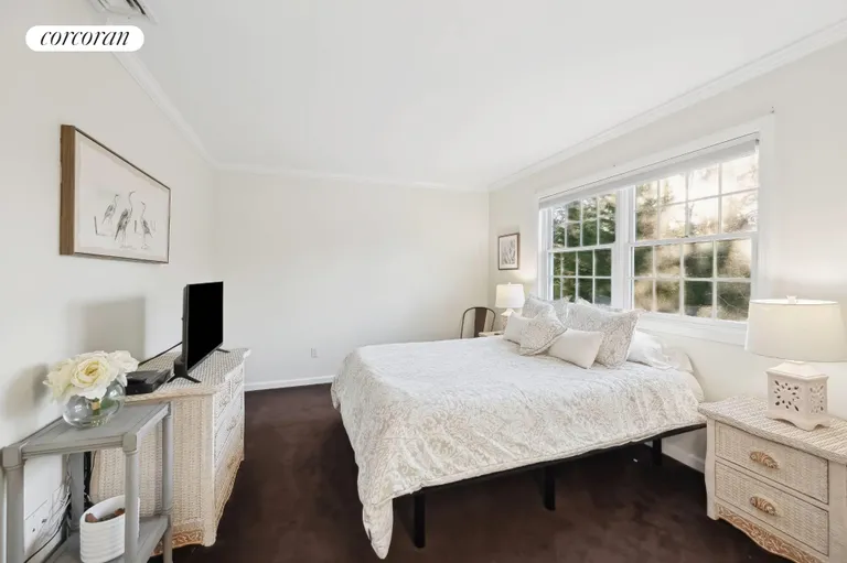 The Hamptons Real Estate | View 47 Bathing Beach Road | room 18 | View 19