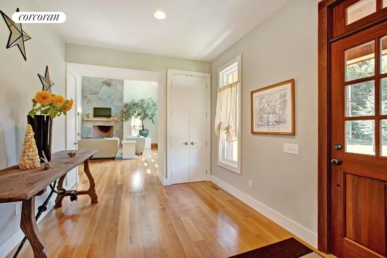 New York City Real Estate | View  | Welcoming Entrance | View 2