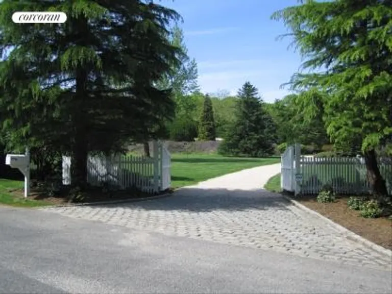New York City Real Estate | View  | Gated Entrance | View 9