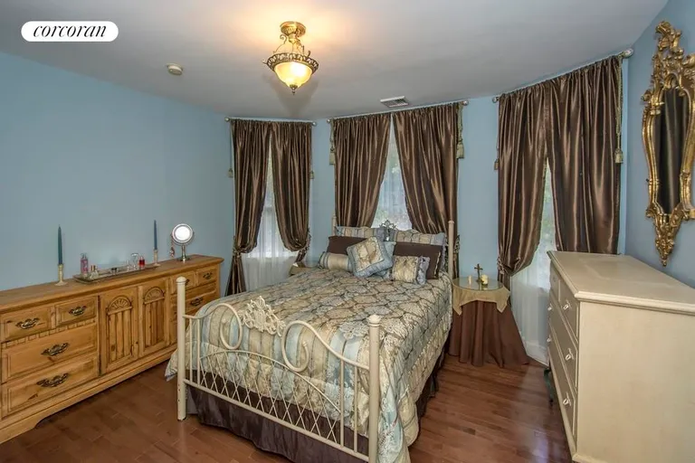 New York City Real Estate | View  | Master Bed w/Wood Floors & Master Bath | View 8