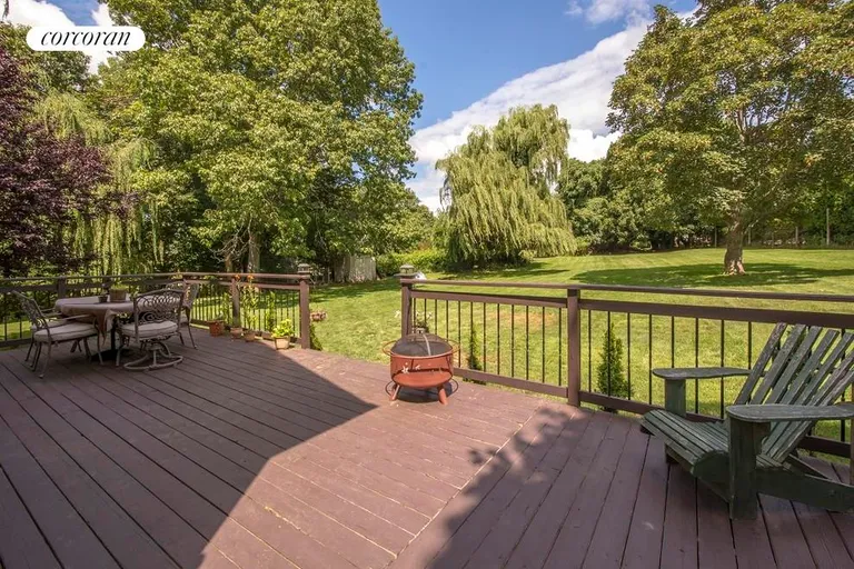 New York City Real Estate | View  | Relax on the Rear Deck | View 10