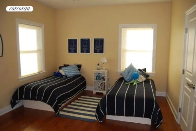 New York City Real Estate | View  | twin guest bedroom | View 18