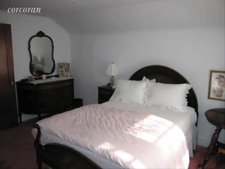 New York City Real Estate | View 27 Grand Avenue | room 11 | View 12
