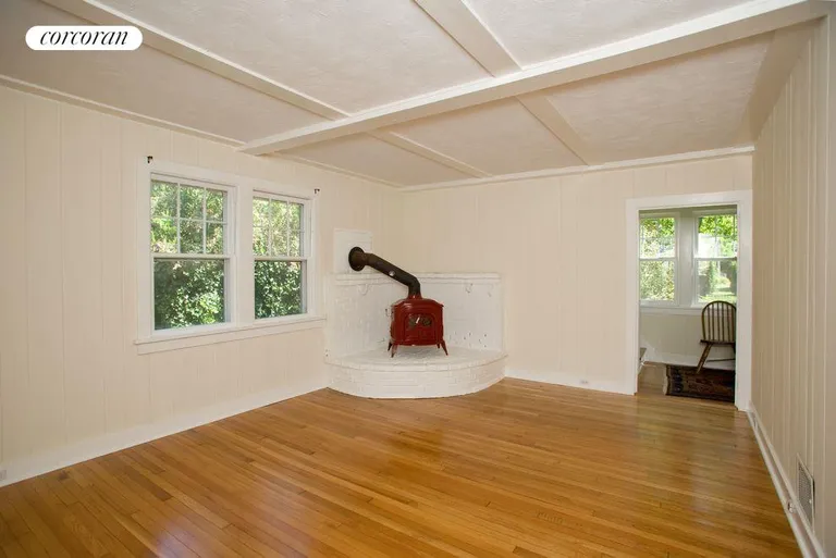 New York City Real Estate | View  | LIVING ROOM WITH GORGEOUS HARDWOOD FLOORS | View 3