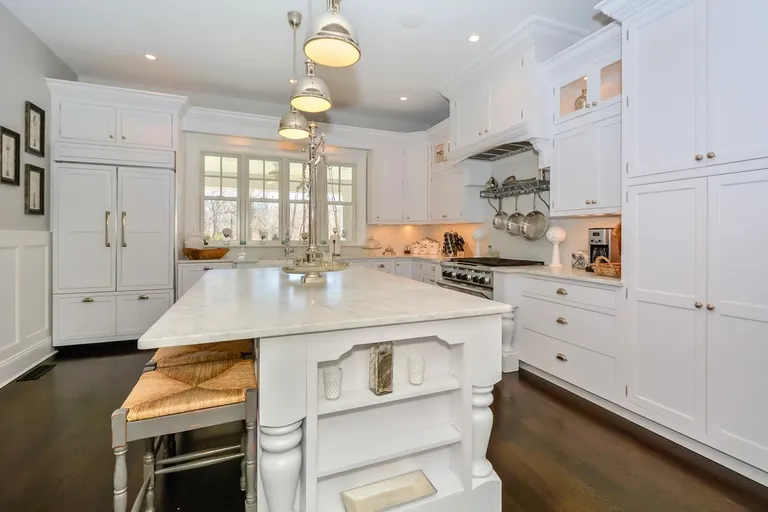 New York City Real Estate | View  | exquisite chef's kitchen | View 5