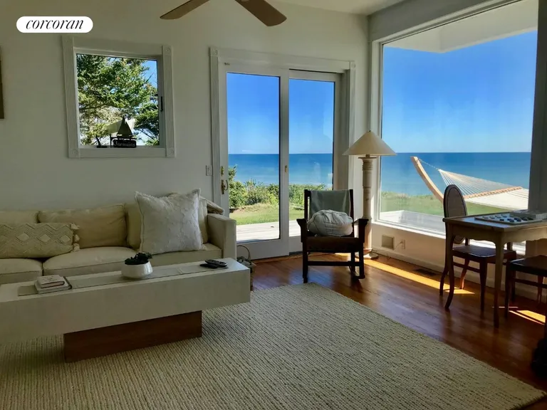 The Hamptons Real Estate | View 390 Old Montauk Highway | room 5 | View 6