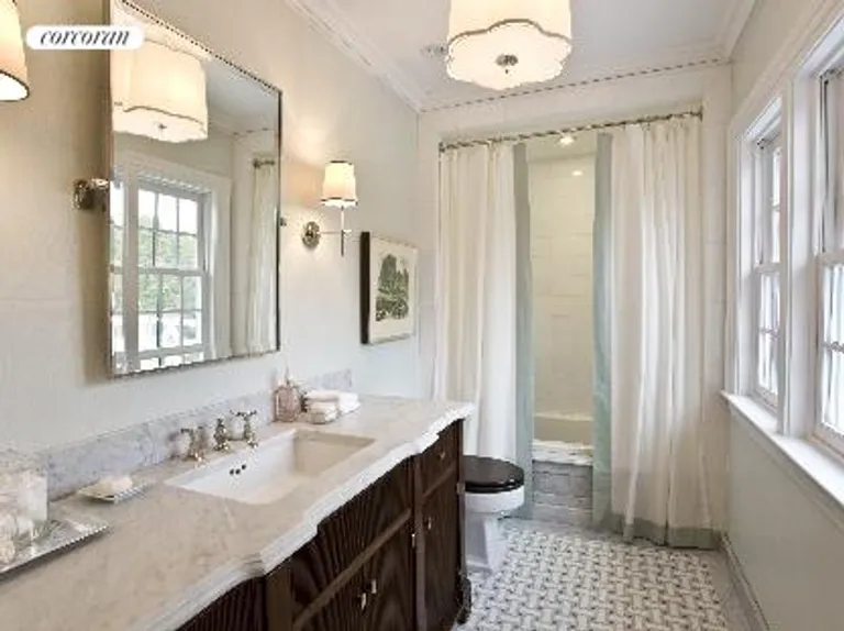 New York City Real Estate | View  | Family Bath | View 18