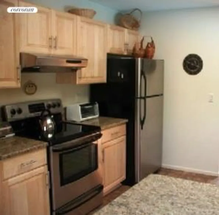 New York City Real Estate | View  | kitchen ~ '09 appliances | View 6
