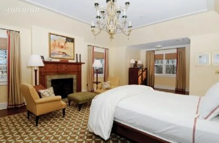New York City Real Estate | View 388 Ocean Rd | Master Bedroom | View 9