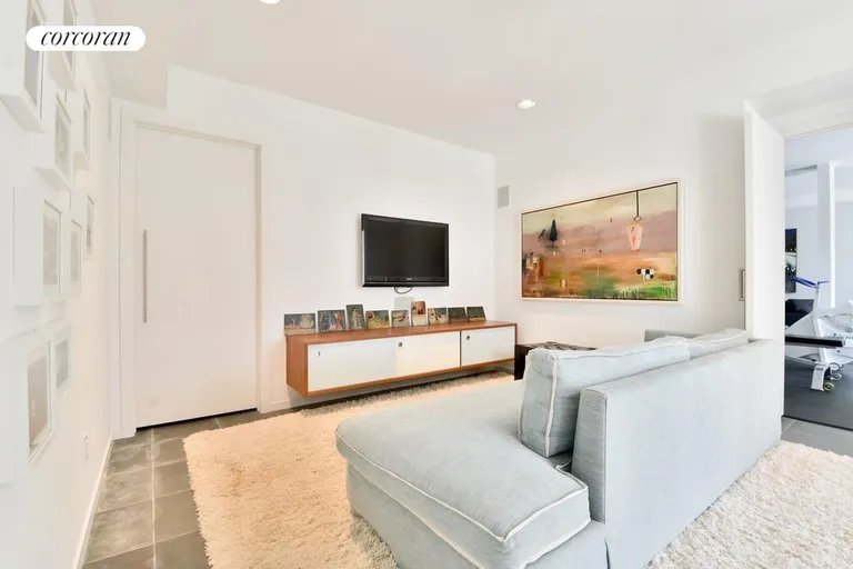 New York City Real Estate | View 24 Peters Path | room 14 | View 15