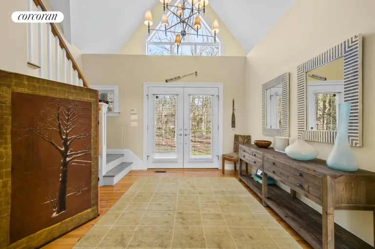 New York City Real Estate | View 26 Briarcroft Drive | entry way | View 4