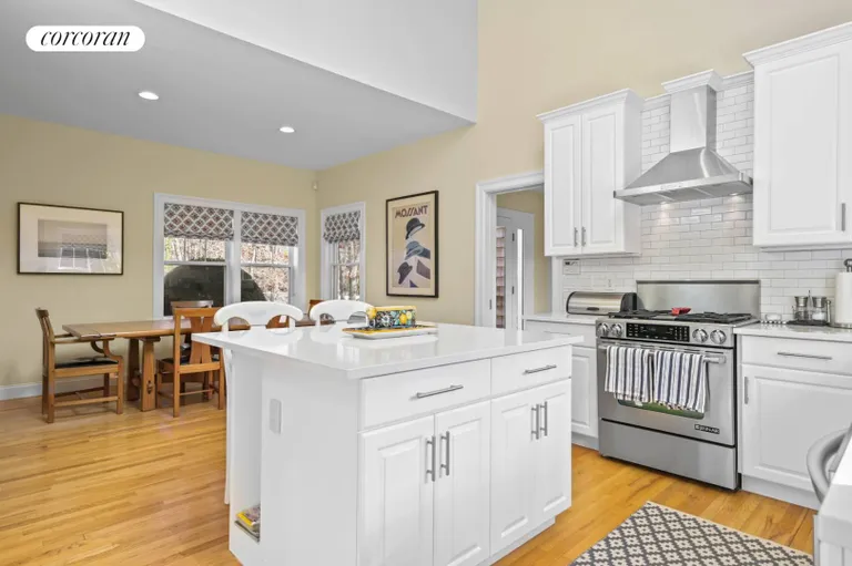 New York City Real Estate | View 26 Briarcroft Drive | kitchen | View 10
