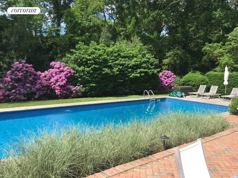 New York City Real Estate | View 26 Briarcroft Drive | Pool | View 29