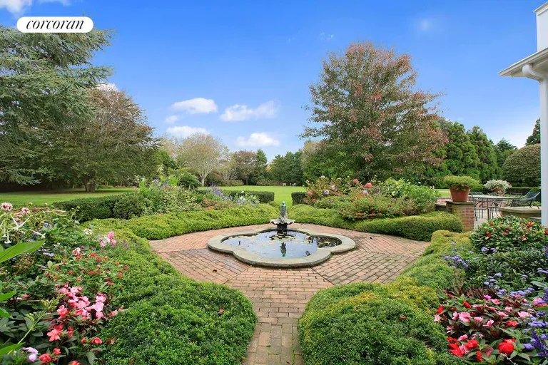 New York City Real Estate | View  | Exquisite  Gardens | View 7