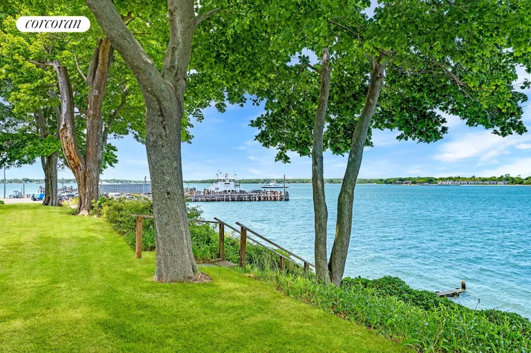 New York City Real Estate | View 6 Summerfield Place | Waterfront | View 2