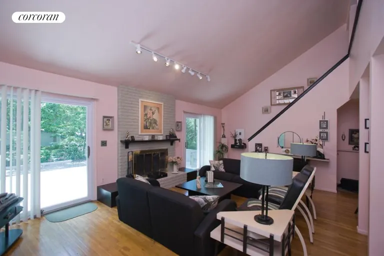 New York City Real Estate | View  | room 3 | View 4