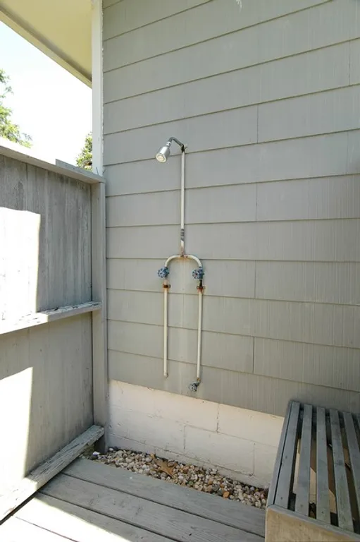 New York City Real Estate | View  | Outdoor shower | View 6