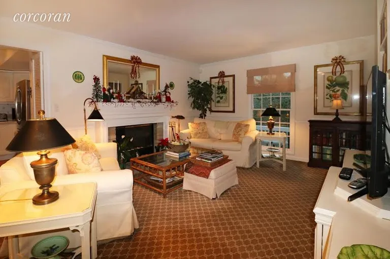 New York City Real Estate | View 25 Pleasant Lane | Family Room | View 3
