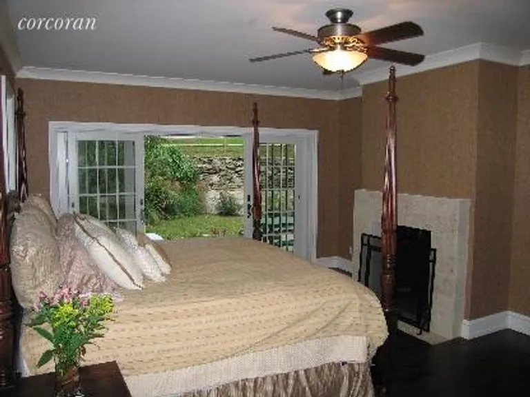 New York City Real Estate | View 1 Valley Road | Master Bedroom | View 9